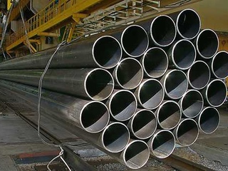 Труба бесшовная горячедеформированная 325х12 мм 0 - в «Монолит-Металлопрокат».