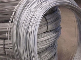 Проволока телеграфная оцинкованная 60С2А 4 мм 2 - в «Монолит-Металлопрокат».